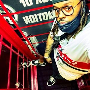 Meet your Posher, Olin